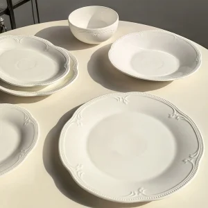 White vine relief ceramic tableware